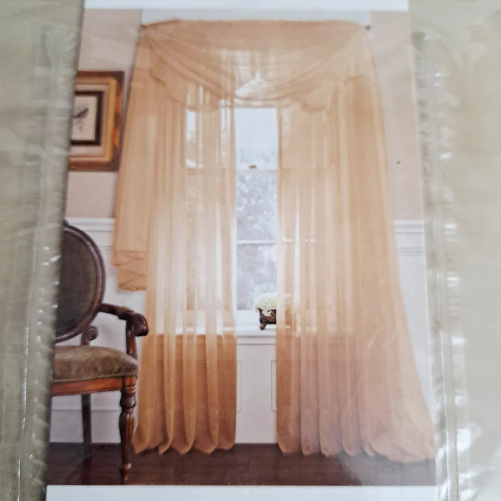 J C Penney Home Collection LISETTE Cream Linen Scarf Valance